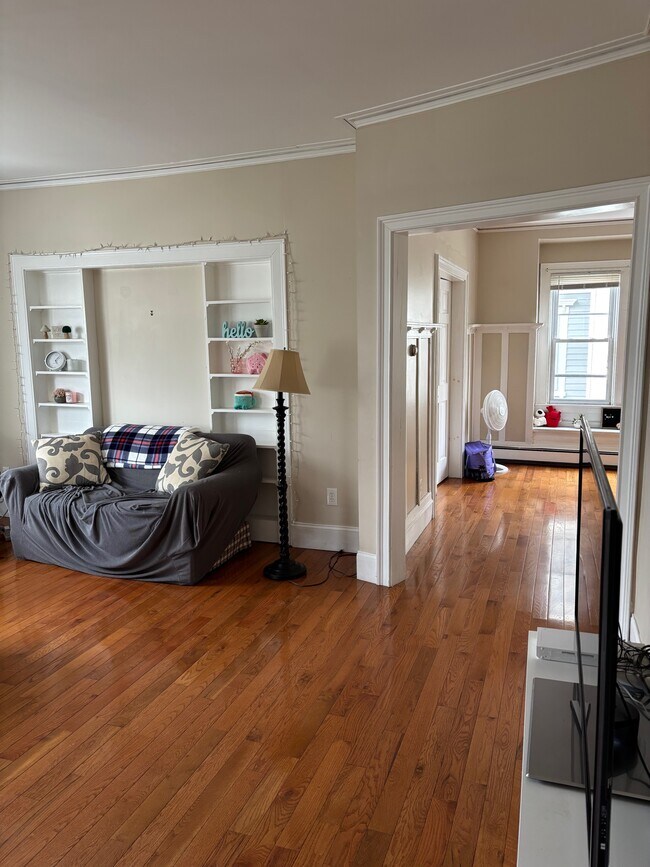 Photo - 23 Creighton St Unit 2