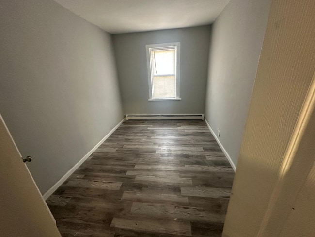 Photo - 134 E Jersey St Unidad 3BR