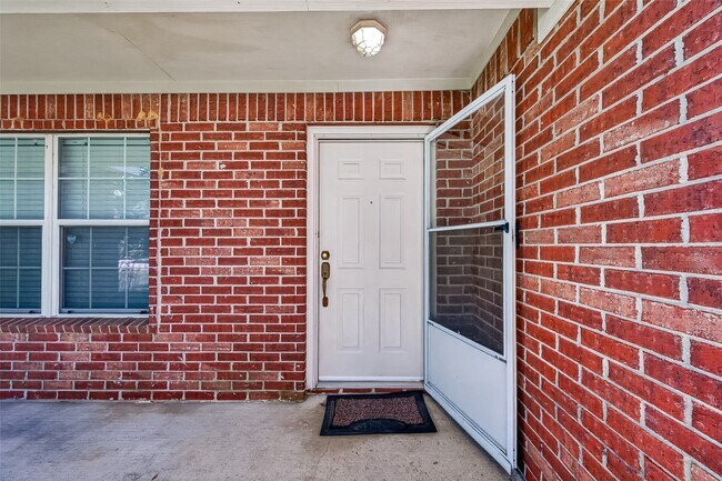 Photo - 16200 Sun View Ln