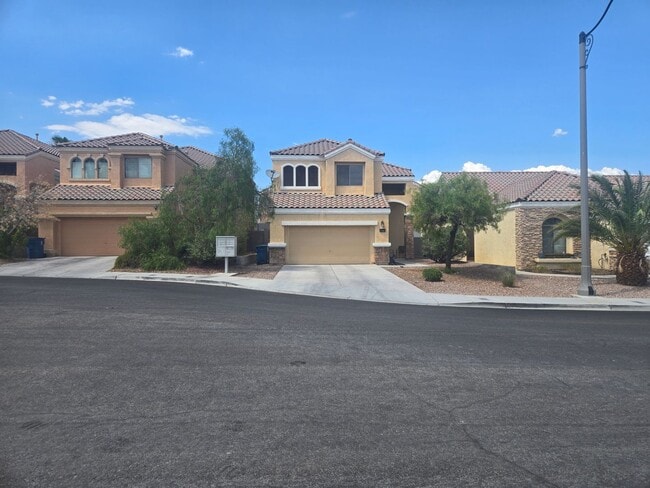 Building Photo - 9164 Craven Ave
