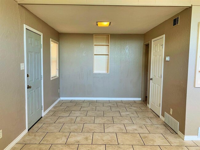 Photo - 2906 NW Euclid Ave