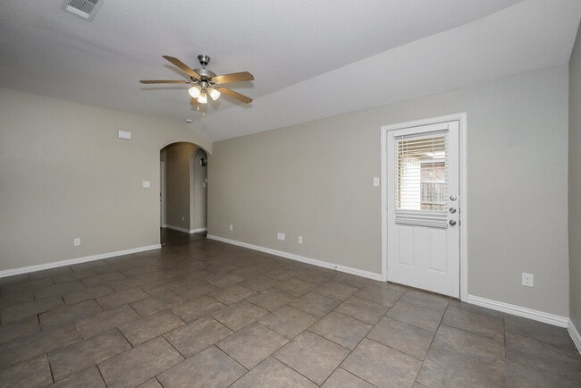 Photo - 7609 Rainbow Creek Dr