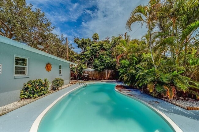 Photo - 10842 61st Ave