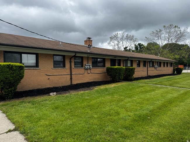 Photo - ONE11 RESIDENCES - MT CLEMENS - APARTMENTS