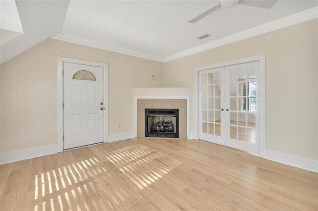 Building Photo - 156 Shady Brook Cir Unit 301