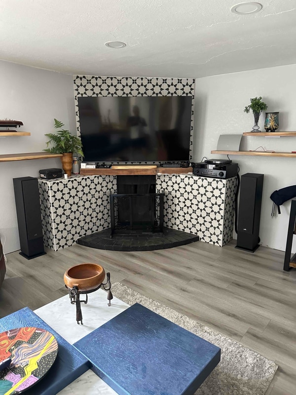 Photo - 1203 N Saturn Ave