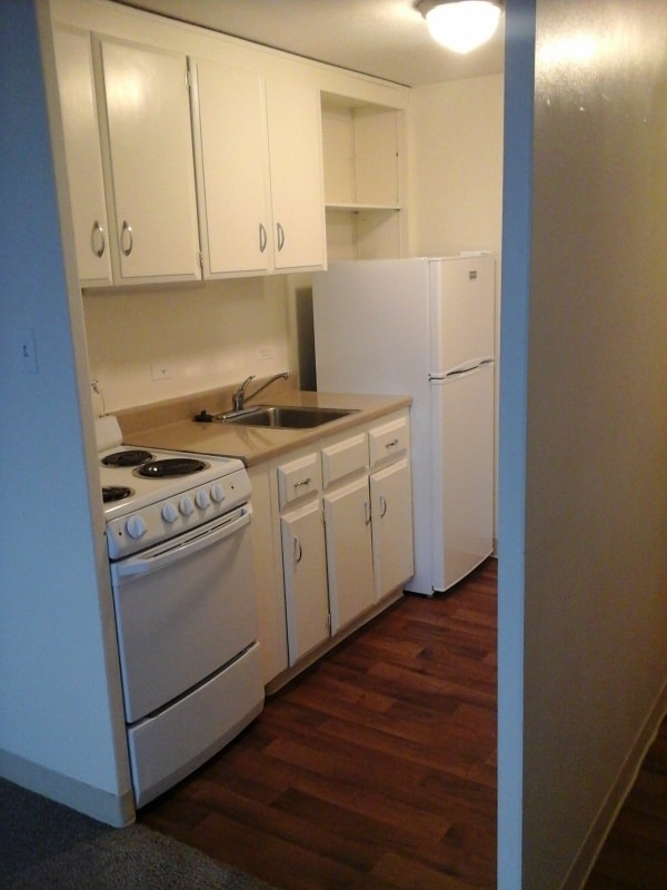 Photo - 1750 S Federal Blvd