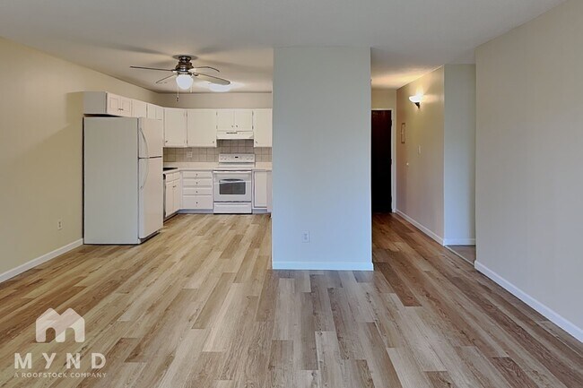 Photo - 7020 E Girard Ave Unit 109
