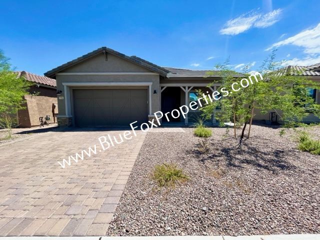 Building Photo - 770 E Danum Vly Dr Rental