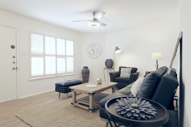 Photo - 614 Kipling St Unit A8