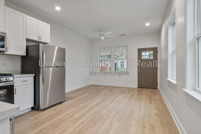 Photo - 1510 S Robertson St