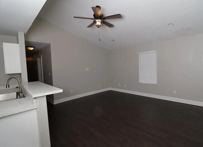 Photo - 1944 Pasco St House