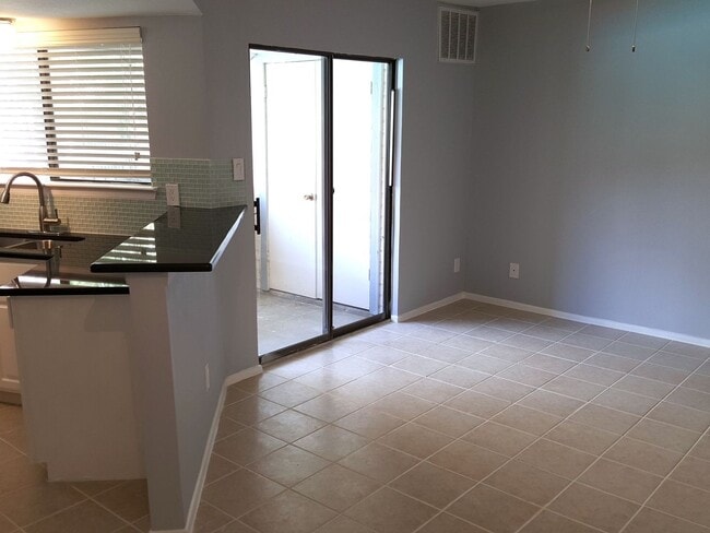 Photo - 2500 Burleson Rd