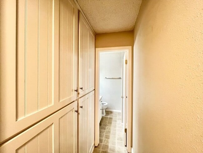 Photo - **Pre-Leasing for Summer 2026** Great Ivy ...