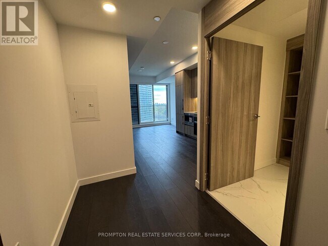 Photo - 18 Esther Shiner Blvd Unit 1512