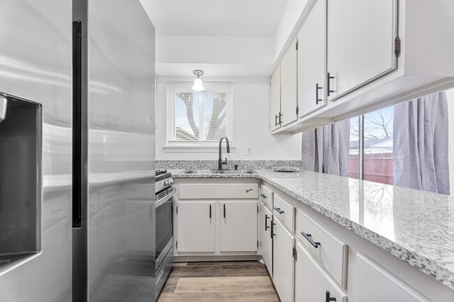 Photo - 1505/1509 Electric Ave. - 1509