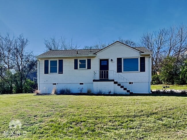 Building Photo - 1317 Davidson St