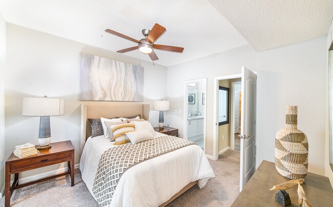 1BR, 1BA - 814SF Bedroom