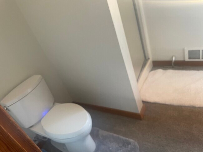 Photo - 16075 Fox Ridge Cir Unidad Studio apartment