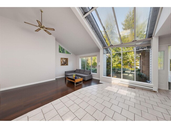 Photo - 17138-1726A 26a Ave