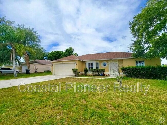 Building Photo - 462 Lark Ct Rental