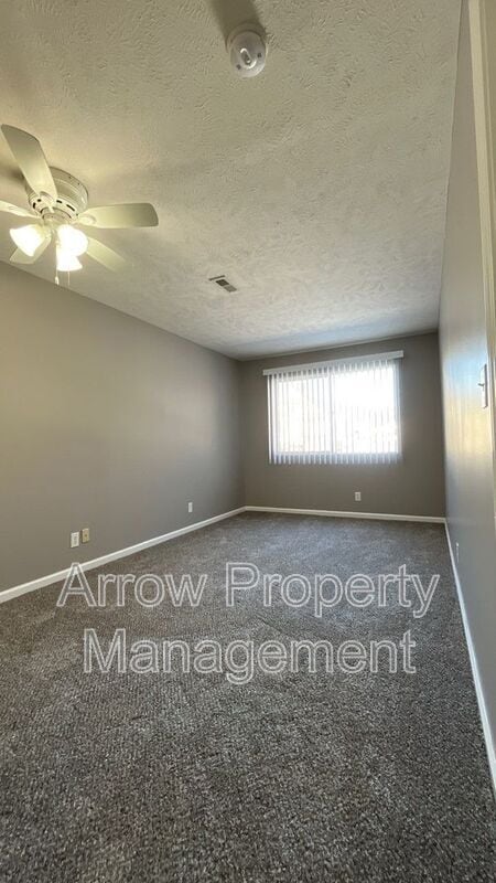 Photo - 1111 E Street Unidad 5