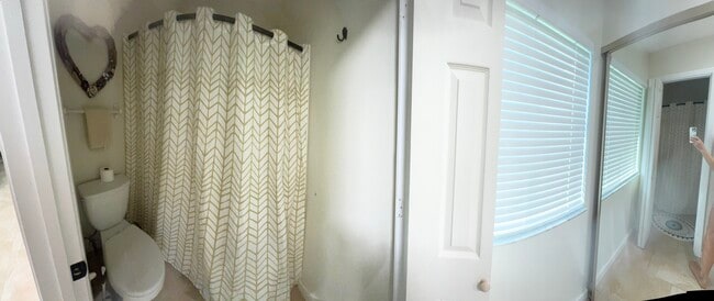 Photo - 2561 SE Victory Ave