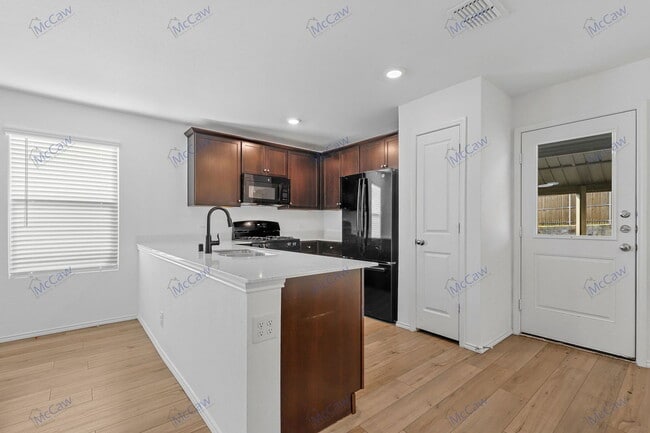 Photo - 9729 Motley Dr