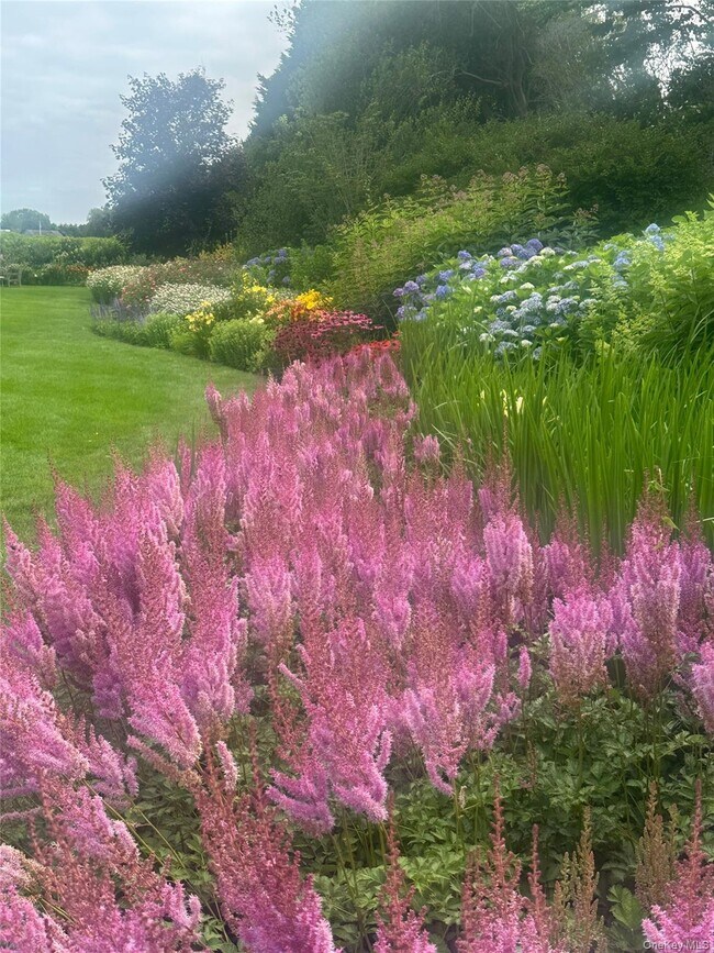 Photo - 571 Pauls Ln