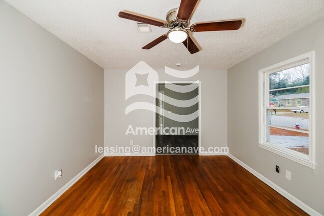 300 Forestwood Dr