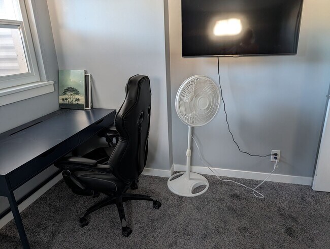 1324 7200 S Unidad East Bedroom