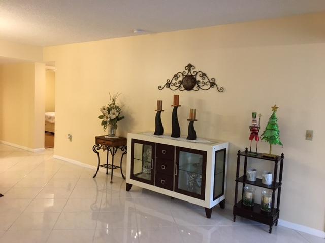 Photo - 6169 Balboa Cir Unidad 203