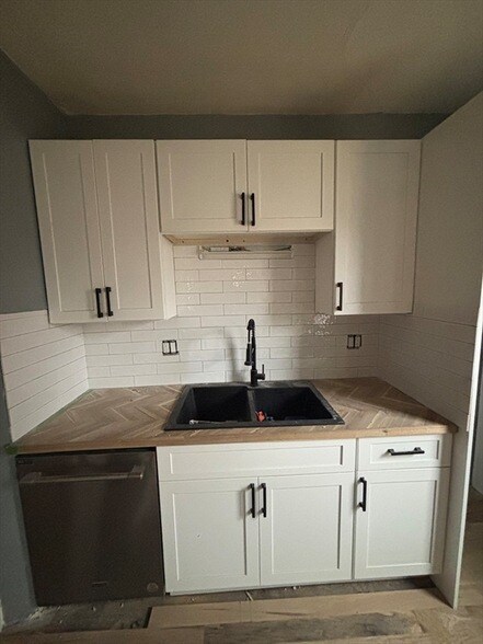 Photo - 46 Evelyn St Unit 1