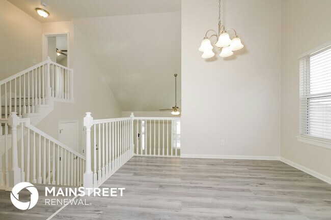 Photo - 711 S Kisner Ct