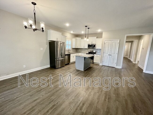 Photo - 5177 Maxwell Rd
