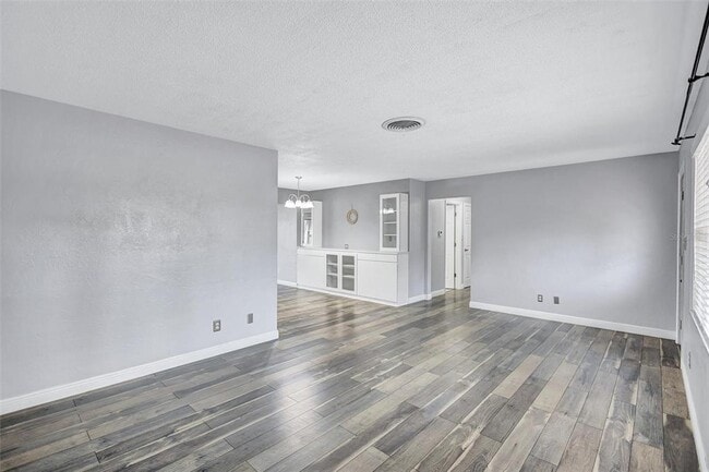 Photo - 2544 Burnice Dr