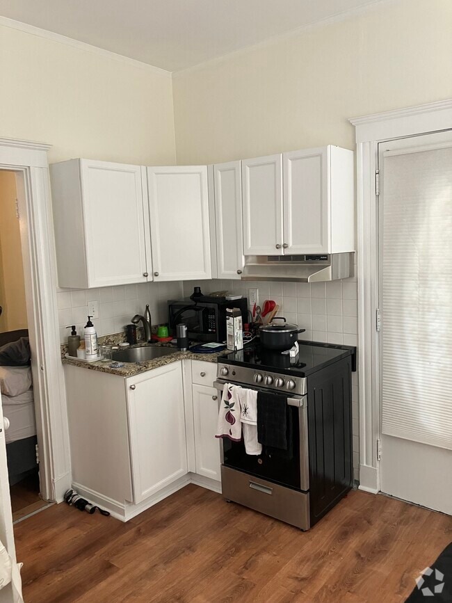 Building Photo - 145 Highland Ave Unit 3 Rental
