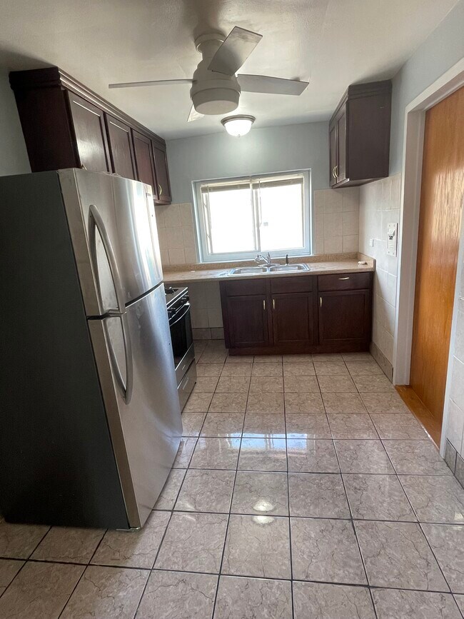 Photo - 6145 N Seeley Ave Unit 3B