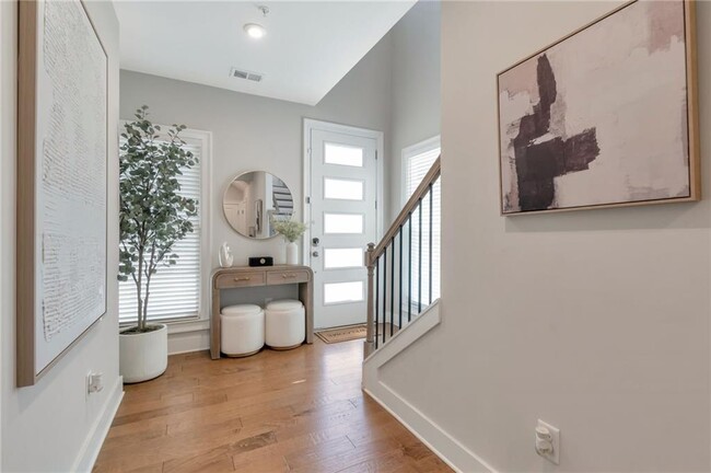 Photo - 564 Ember Ln NW
