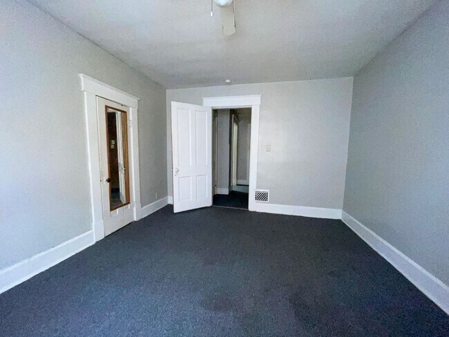 Photo - Close to Campus Unit 1517 Apt. 4