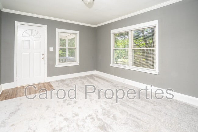 136 Powder St SW