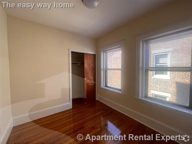 Building Photo - 1315 Commonwealth Ave Unit #504 Rental