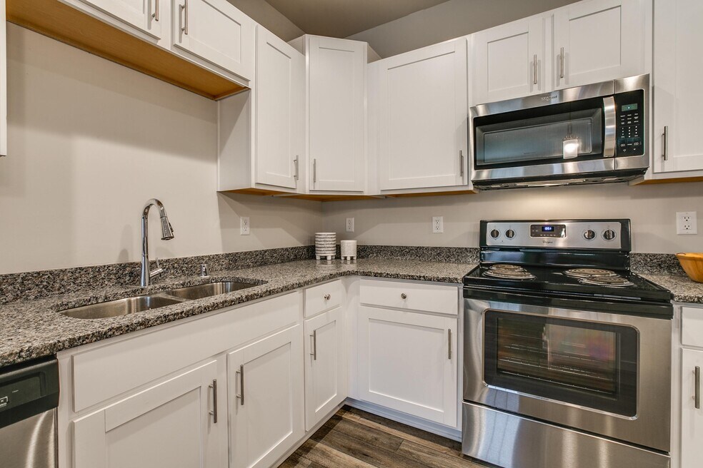 Market Square Apartments