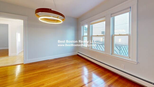 Photo - 14 Wellesley St Unit 1