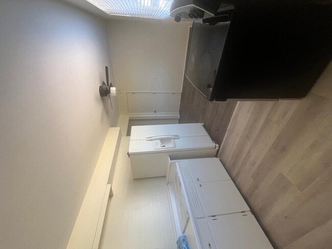 Photo - 499 S 2nd St