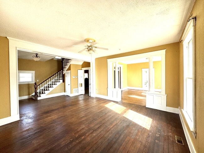 Photo - 624 N Wentz St