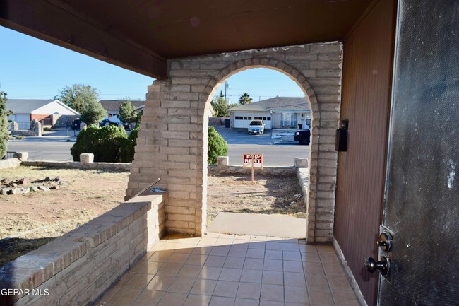 Photo - 4613 Sun Valley Dr