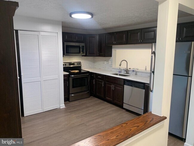 Photo - 11815 Quassia Court