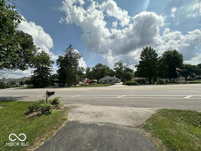 Photo - 8500 N Meridian St