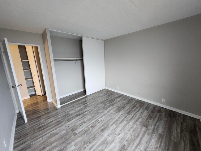 Photo - 411 Ellerdale St Unit 504
